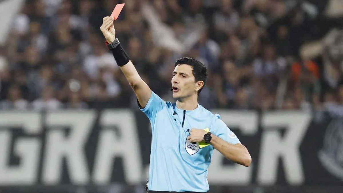 Əliyar Ağayev UEFA Avropa Liqasının oyununa təyinat alıb