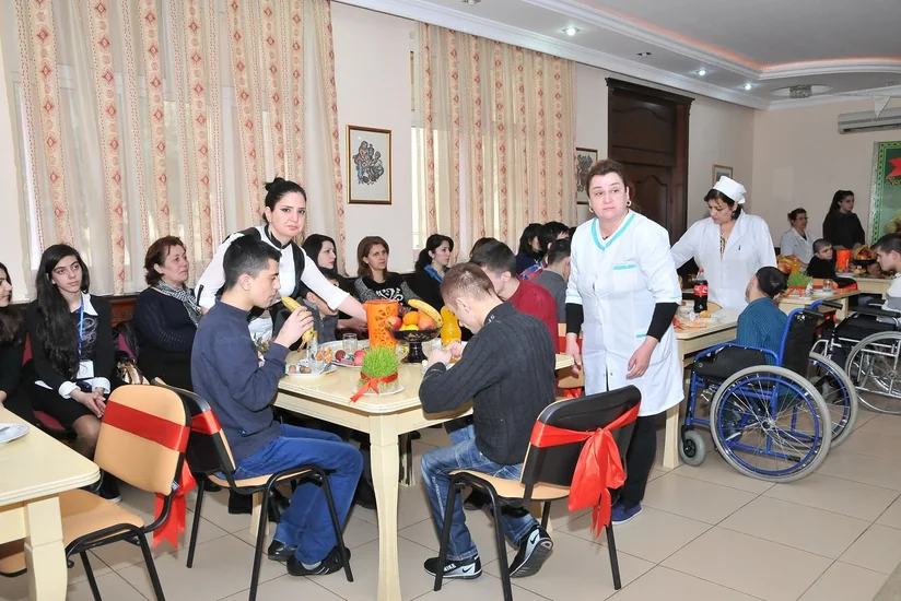 Müəssisələrdəki sağlamlıq imkanları məhdud uşaqların sayı açıqlandı