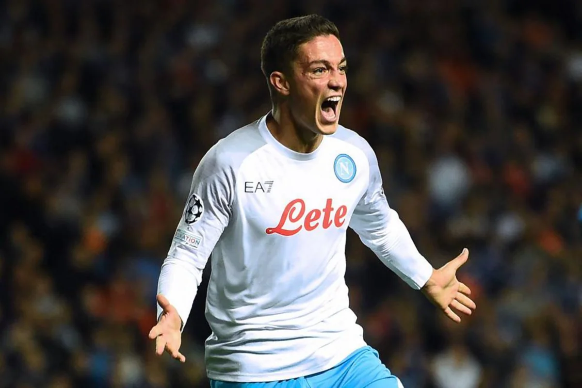 ЛЧ: «Наполи» разгромил «Рейнджерс»