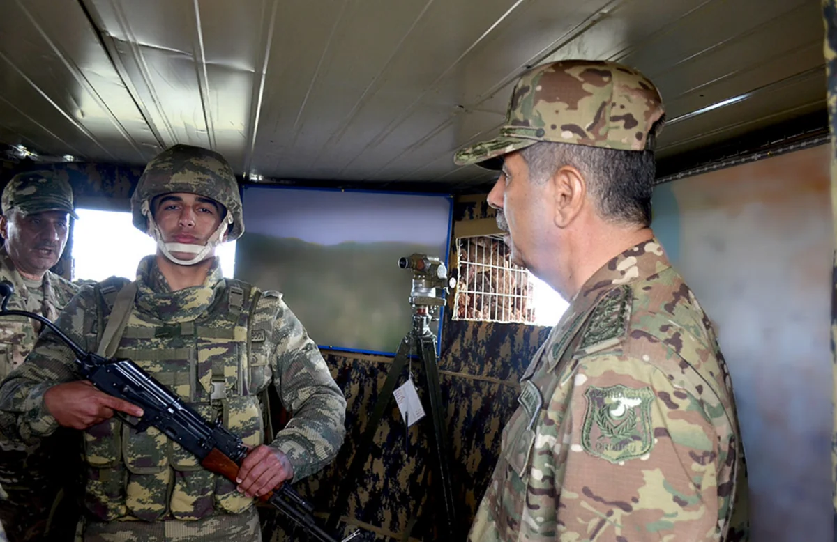 Azerbaijani Minister of Defense visits combat positions on state border