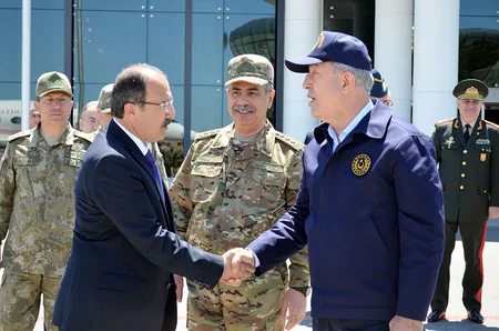Visit of Turkish defense minister to Azerbaijan ends
