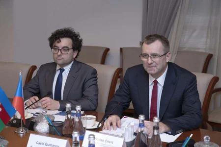 Çexiya şirkətləri Azərbaycana investisiya qoymağa çağırıldı