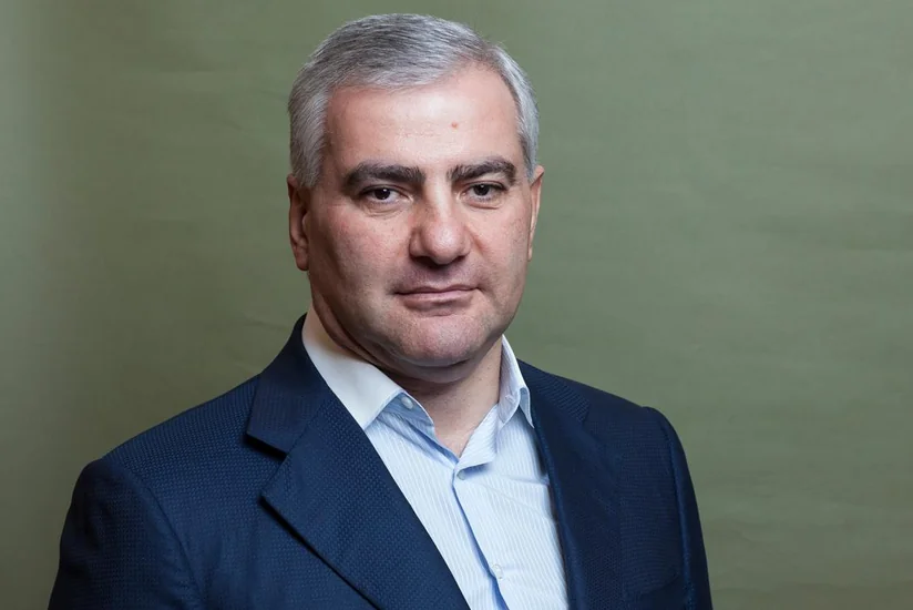 Находящийся в СИЗО Карапетян анонсировал создание движения По-своему