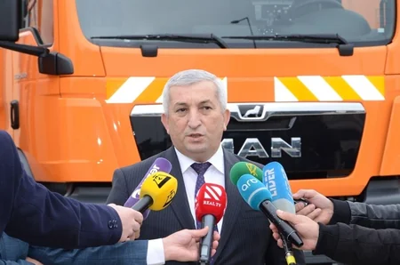 Bakıya yeni xüsusi texnika gətirilib