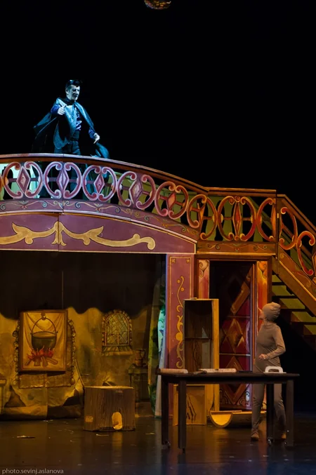 В Аздраме представили спектакль Буратино в стране дураков