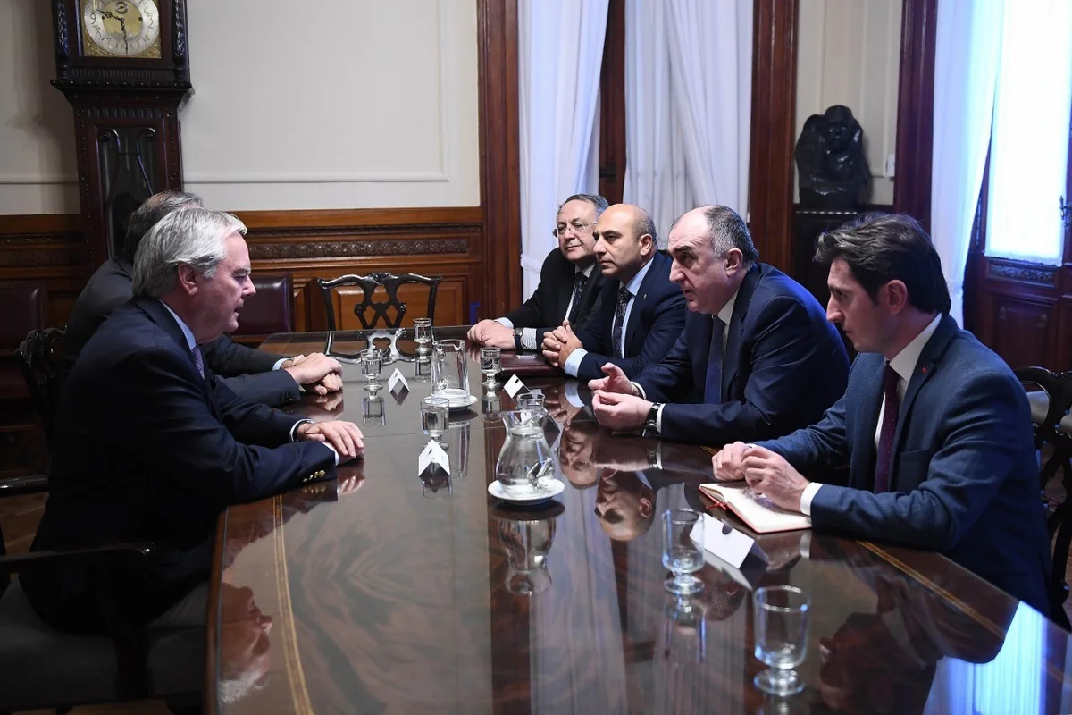 Elmar Məmmədyarov Argentina parlamentində görüşlər keçirib