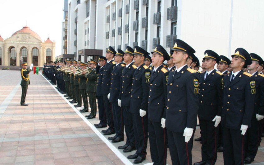 Polis Akademiyasına qadınların qəbulu dayandırıldı
