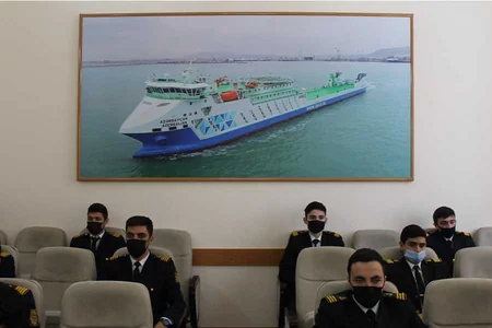 Azərbaycan dənizçiləri 20 Yanvar şəhidlərini anıb