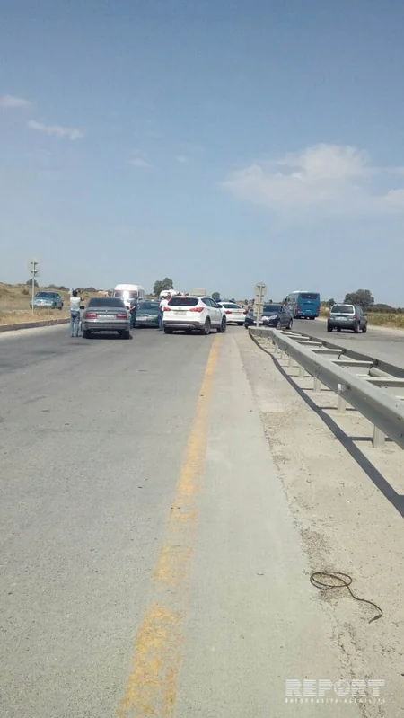 Silah-sursat anbarında partlayışla əlaqədar bağlanan Bakı-Quba yolu açılıb - FOTO