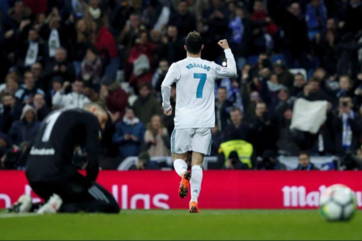 Real Ronaldunun het-triki sayəsində Real Sosyedadı darmadağın edib - VİDEO
