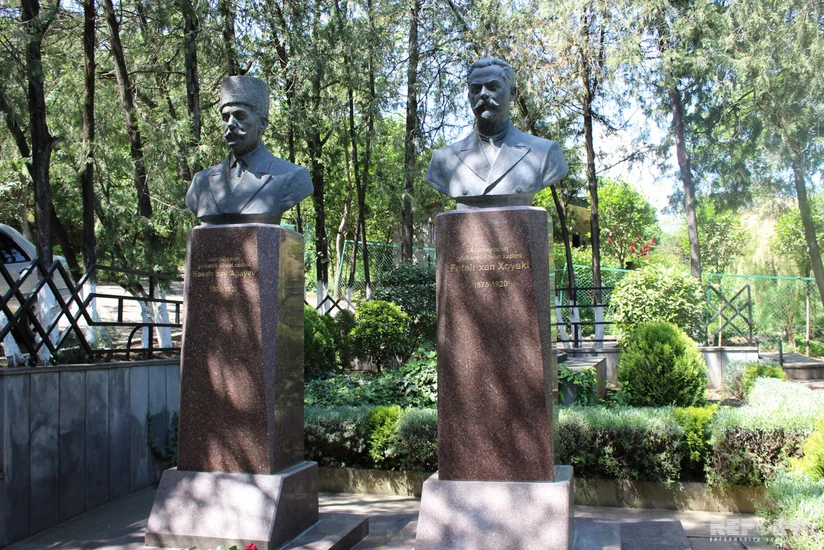 Святыня азербайджанцев в Тбилиси: могилы основателей АДР - РЕПОРТАЖ