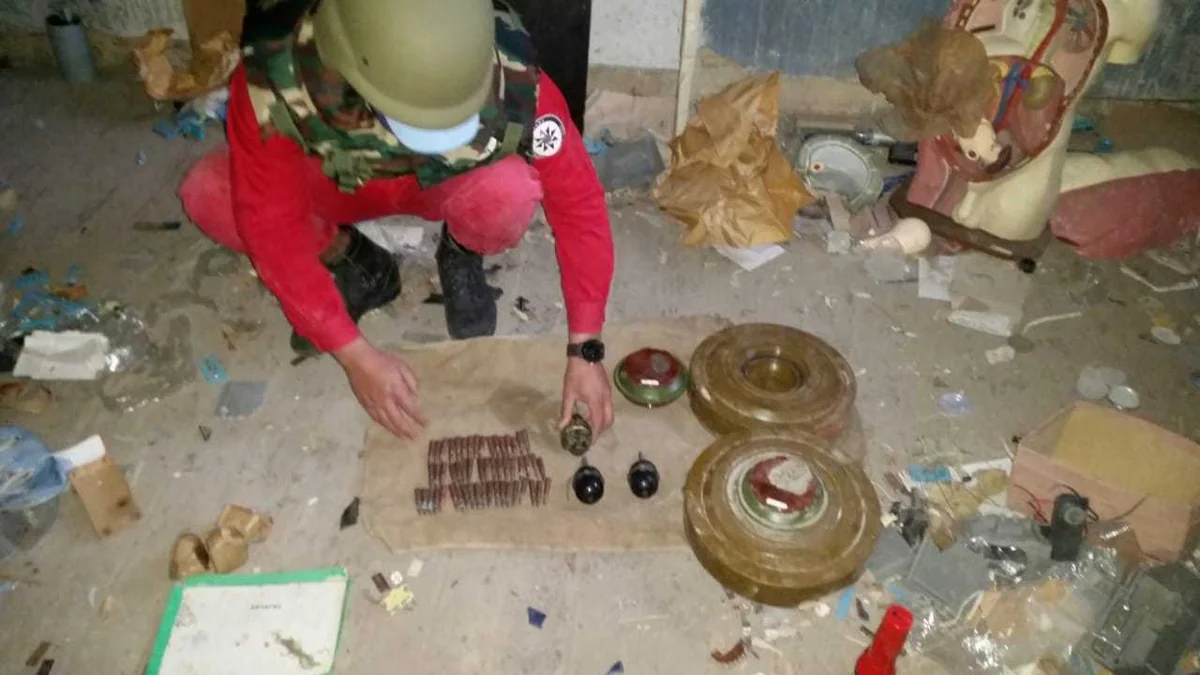 Daşkəsəndə Təhsil şöbəsinin keçmiş binasının zirzəmisində müxtəlif növ silah-sursat tapılıb
