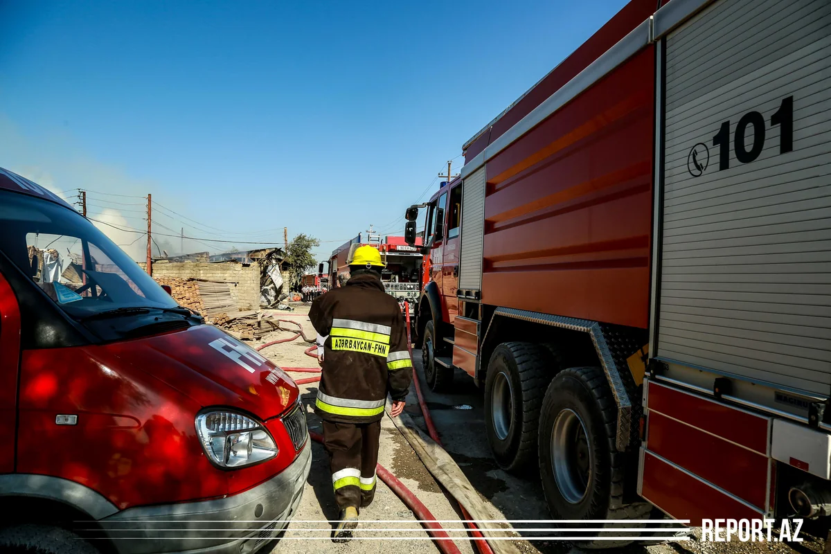 Ədliyyə Nazirliyi: Yanğında xəsarət alan olmayıb