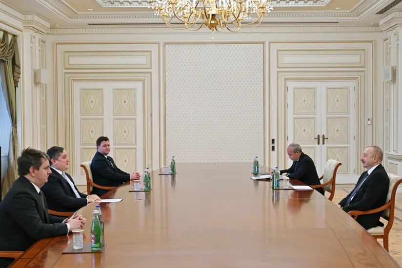 President Ilham Aliyev receives Minister for Economic Development of Hungary