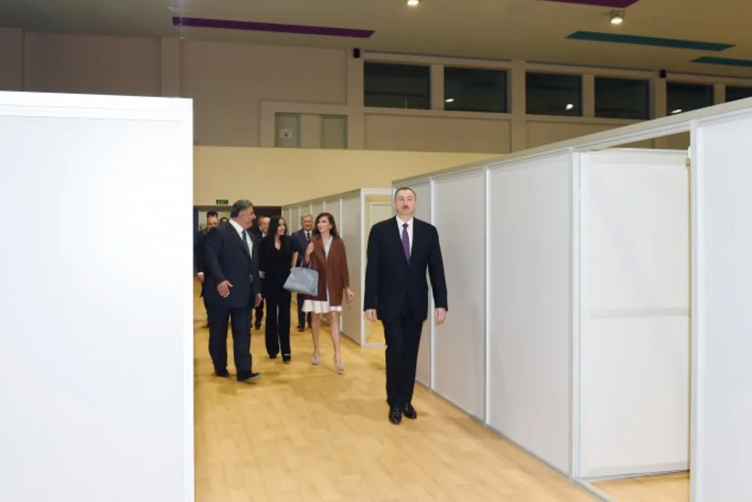 Prezident İlham Əliyev Heydər Əliyev adına İdman Sarayında əsaslı təmirdən sonra yaradılan şəraitlə tanış olub