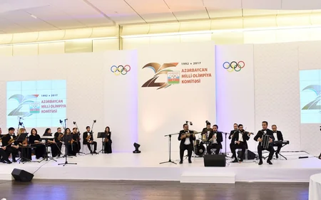 İlham Əliyev və Mehriban Əliyevaya Avropa Olimpiya Komitələrinin xüsusi mükafatları təqdim edilib - YENİLƏNİB