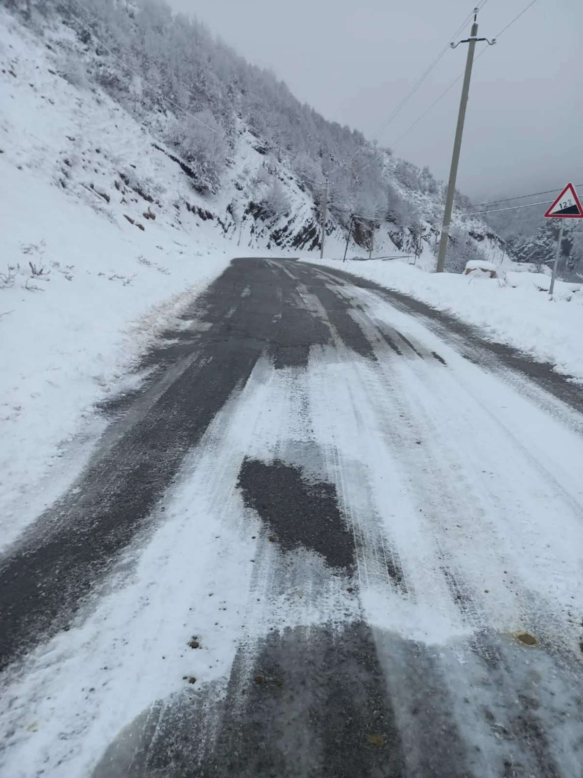 AAYDA: “Bakı-Şamaxı-Yevlax yolunda nəqliyyatın hərəkətində çətinlik yoxdur”