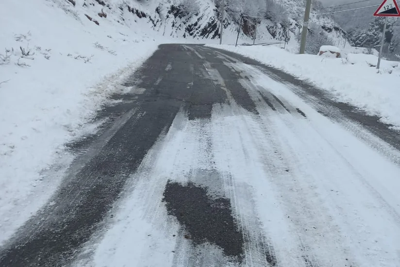 AAYDA: “Bakı-Şamaxı-Yevlax yolunda nəqliyyatın hərəkətində çətinlik yoxdur”
