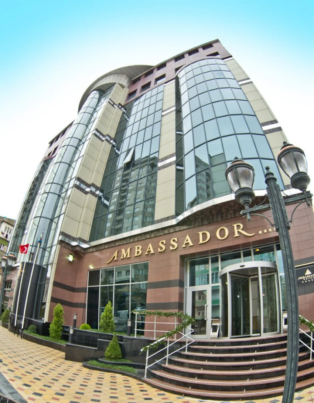 Bakıdakı “Ambassador” otelində ərəb turistin telefonu oğurlanıb
