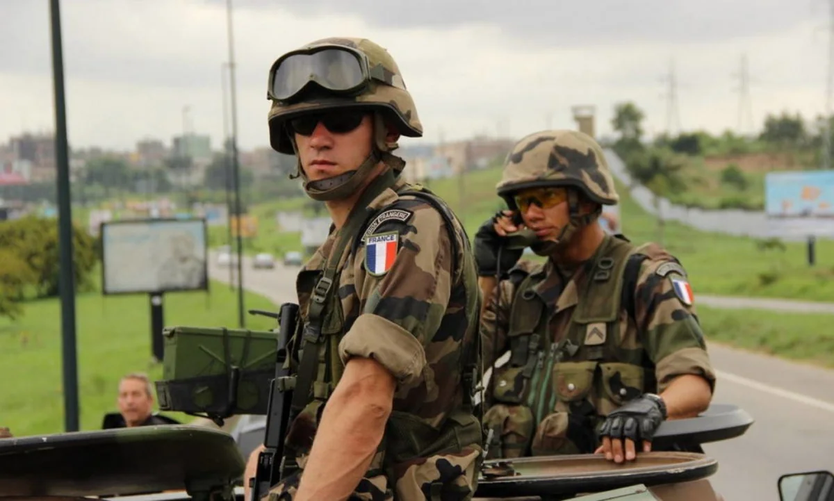 KİV: Fransa ECOWAS-ın arxasında gizlənərək Nigerə hücum etmək istəyir
