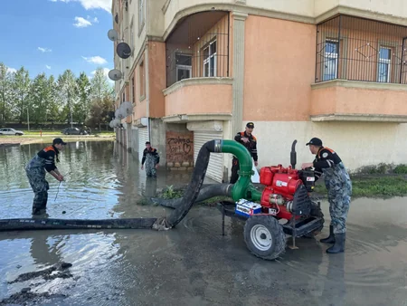 ​​​​​​​МЧС: В ряде районов завершены работы по откачке воды и эвакуации граждан