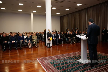 Tbilisidə Heydər Əliyevin xatirəsinə həsr edilən sərgi açılıb