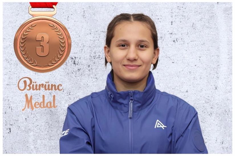 Avropa çempionatı: Azərbaycanın boks millisi ilk medalını rəsmiləşdirib