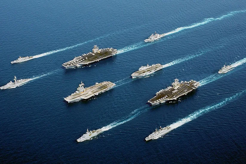 Южная Корея и США проводят военно-морские учения в Желтом море