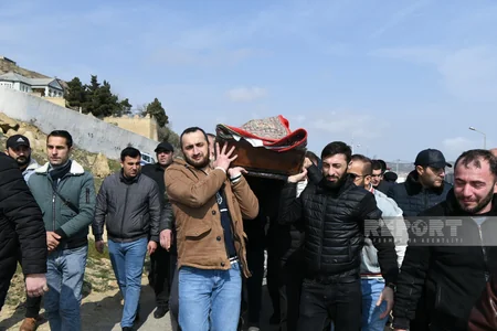Xətaidə hipermarketə silahlı basqın zamanı həlak olan Rüfət Həşimov dəfn edilib