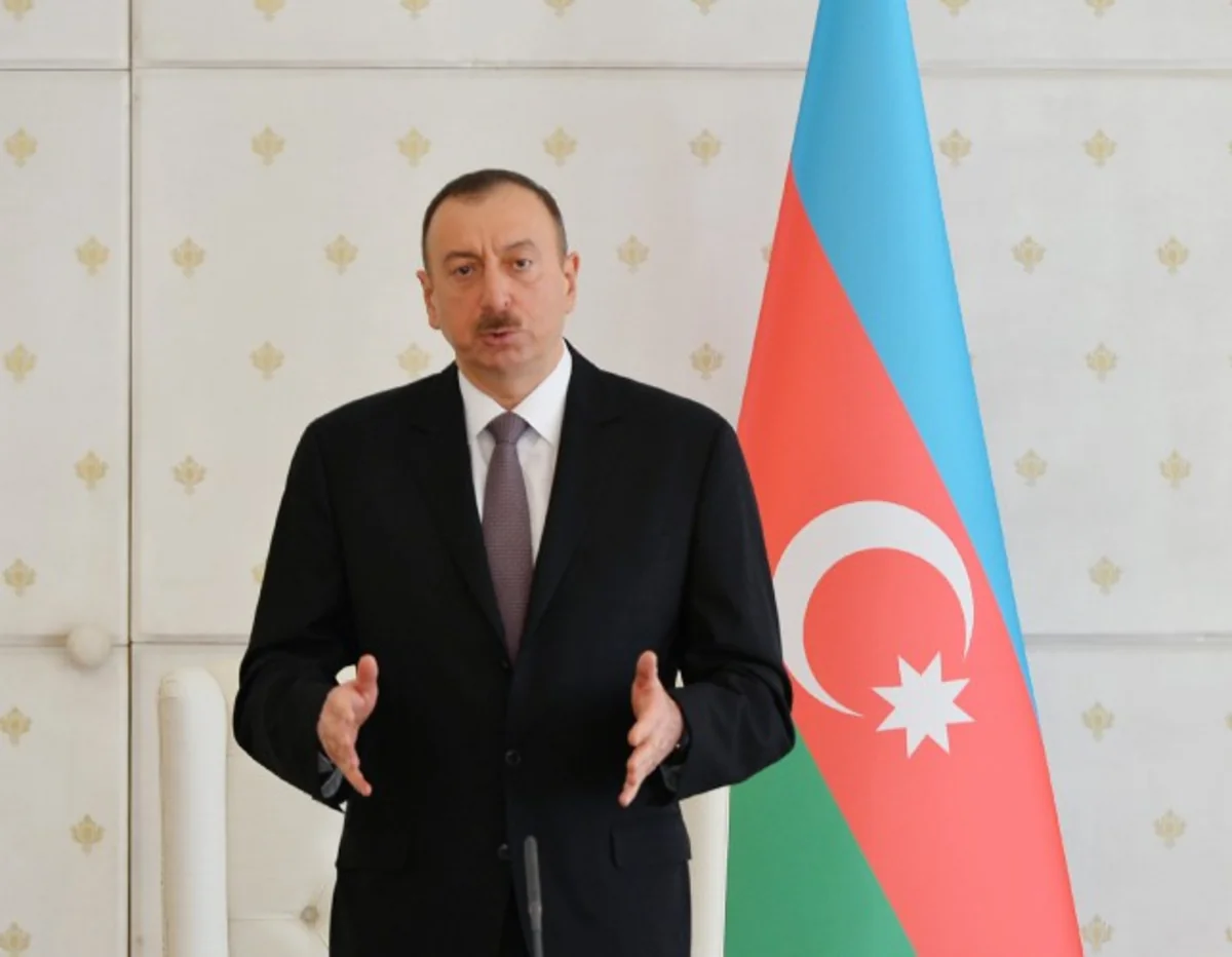 ​İlham Əliyev: Süni bahalaşmaya son qoyulmalıdır