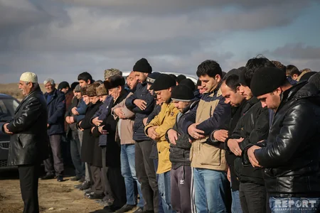 Qəzada ölən neftçi dəfn olunub - FOTO