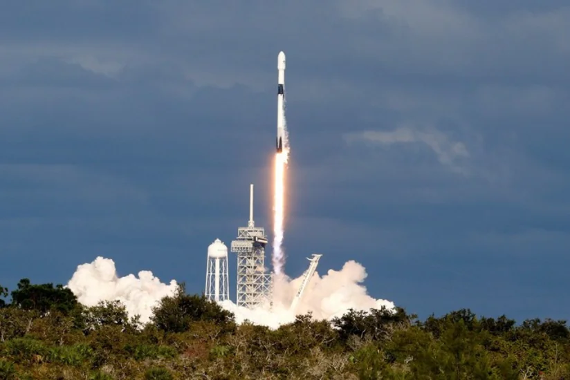 Первая ступень Falcon 9 упала в океан при попытке возвращения на космодром - ВИДЕО - ОБНОВЛЕНО