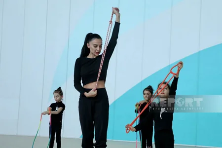 Şəmkir və Sumqayıtın bədii gimnastları Bakıda təlim-məşq toplanışı keçirlər