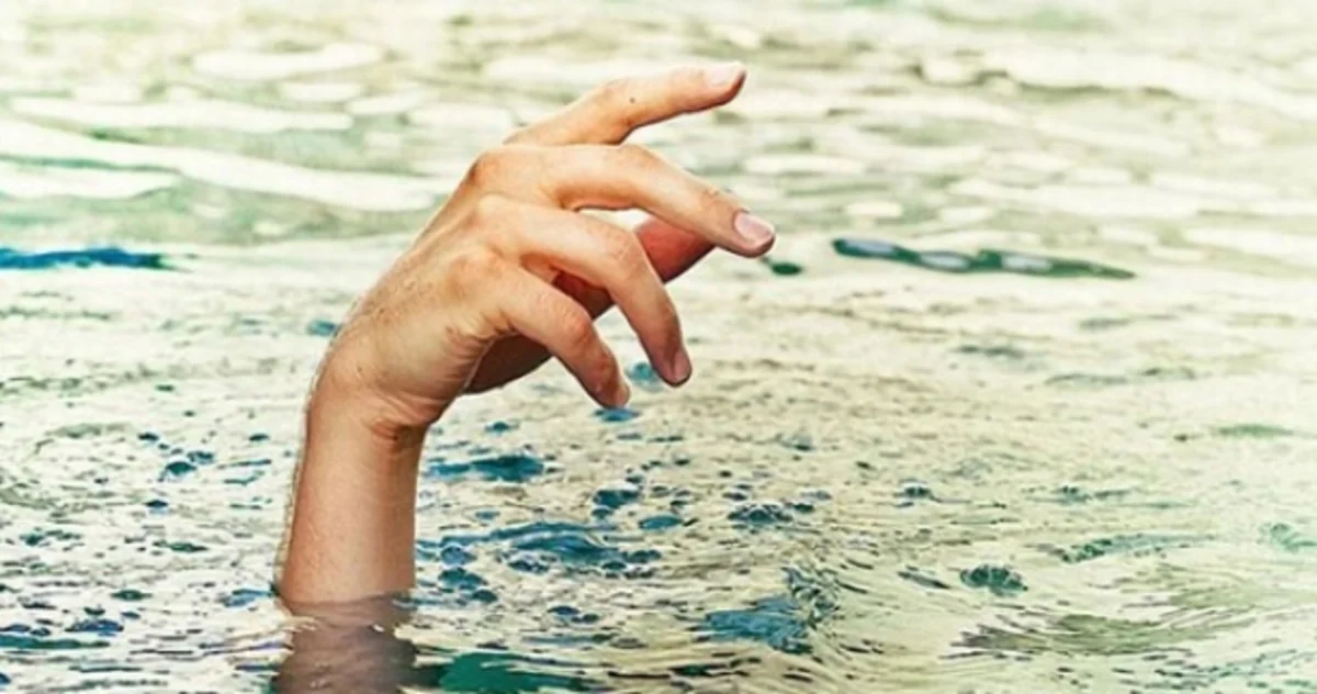 75-летняя женщина утонула в водном канале