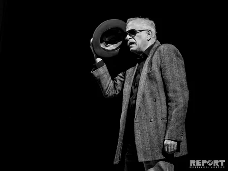 Fuad Poladovun “Azdrama”da sonuncu çıxışı - XATİRƏ FOTOREPORTAJI