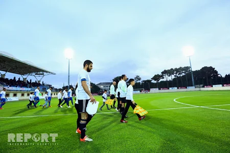 Sumqayıt - Qarabağ matçında Aprel şəhidləri anılıb - FOTO