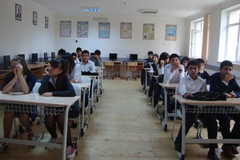 Alimlər orta məktəblərdə nümunəvi dərs aparacaqlar