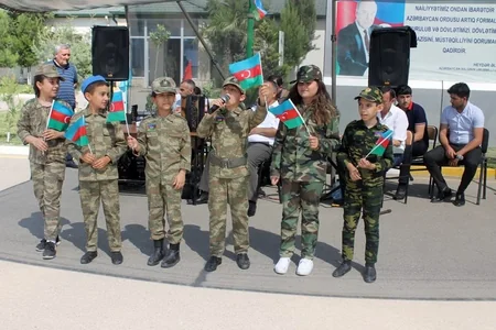 Milli Qurtuluş Günü münasibətilə Azərbaycan Ordusunda silsilə tədbirlər keçirilib