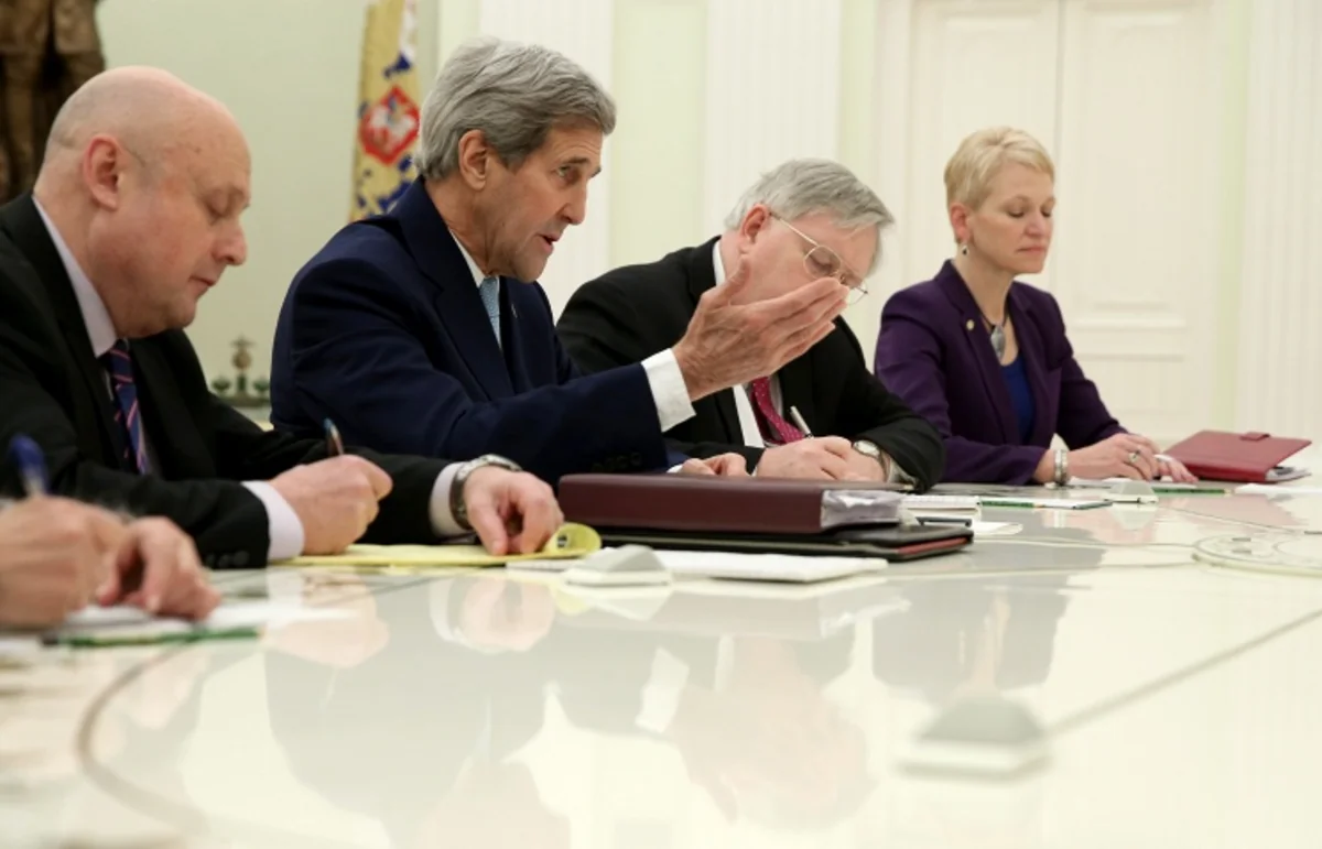 ​Керри: у США нет цели изолировать Россию