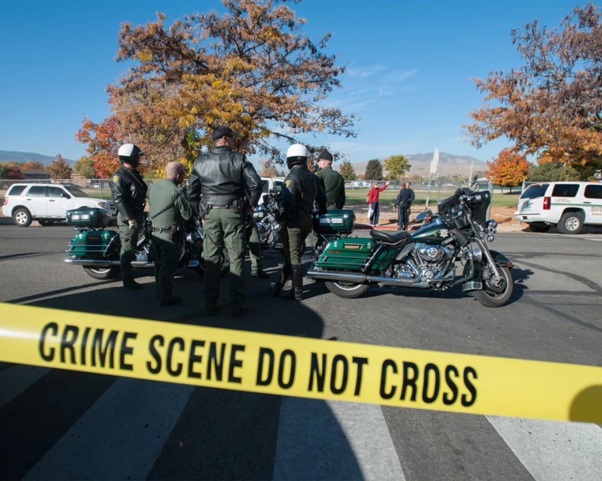 ABŞ-də məktəbdə atışmada ölənlərin sayı 4-ə yüksəlib, 30 nəfər yaralanıb - YENİLƏNİB