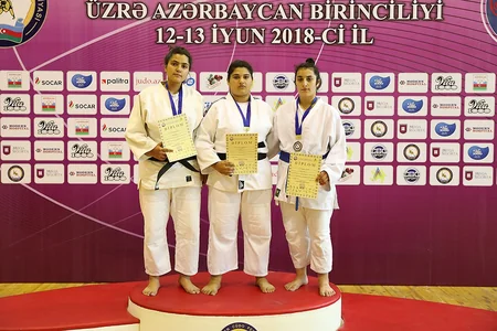 Gənclərin cüdo üzrə Azərbaycan birinciliyində ilk qaliblər məlum olub
