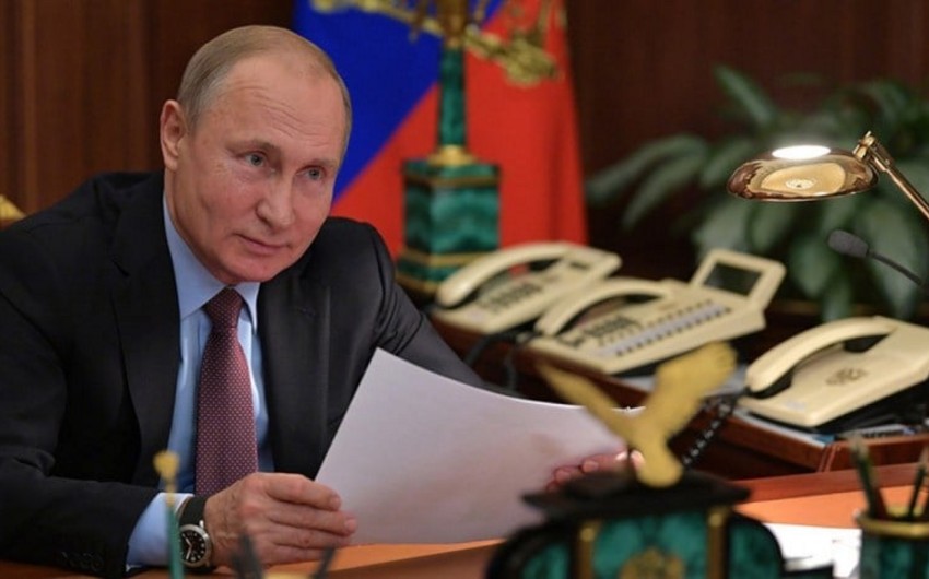 Putin silahlı qüvvələrə qondarma DXR və LXR-də sülhü təmin etməyi tapşırıb