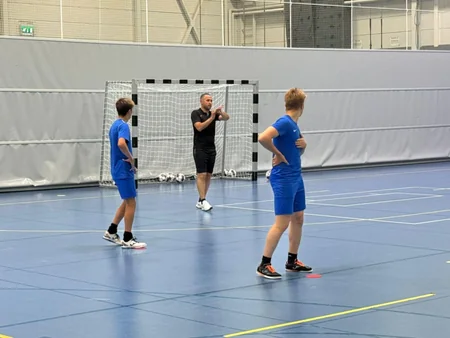 Olimpiya çempionları Gənc idman liderləri layihəsinin qonağı olublar