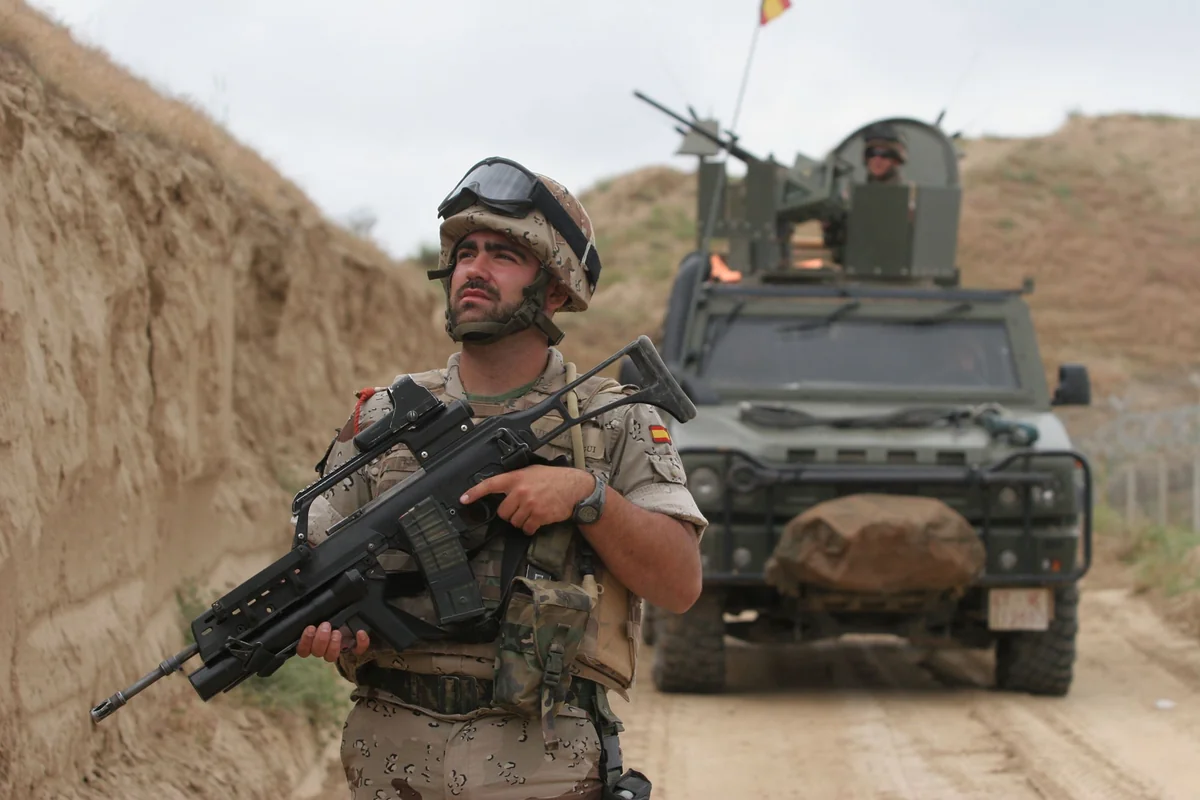 İspaniya NATO-nun şərq cinahında əlavə 950 hərbçi yerləşdirəcək