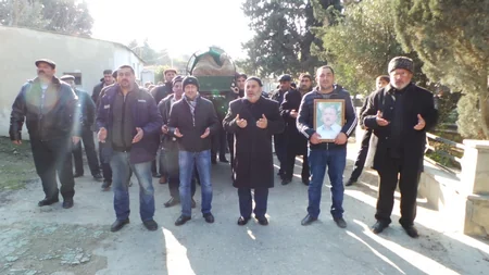 “Günəşli” yatağındakı baş verən qəzada həlak olanlardan biri Bakıxanovdakı qəbiristanlıqda dəfn olunub