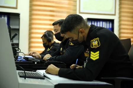 Zakir Həsənov Hərbi Dəniz Qüvvələrinin təlimini izləyib, tapşırıqlar verib