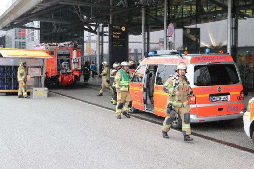 Hamburq aeroportunda 50 nəfər naməlum maddənin sızması nəticəsində zəhərlənib