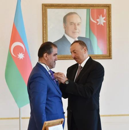​Prezident İlham Əliyevə Mətbuat Şurasının xüsusi mükafatı təqdim olunub - ƏLAVƏ OLUNUB
