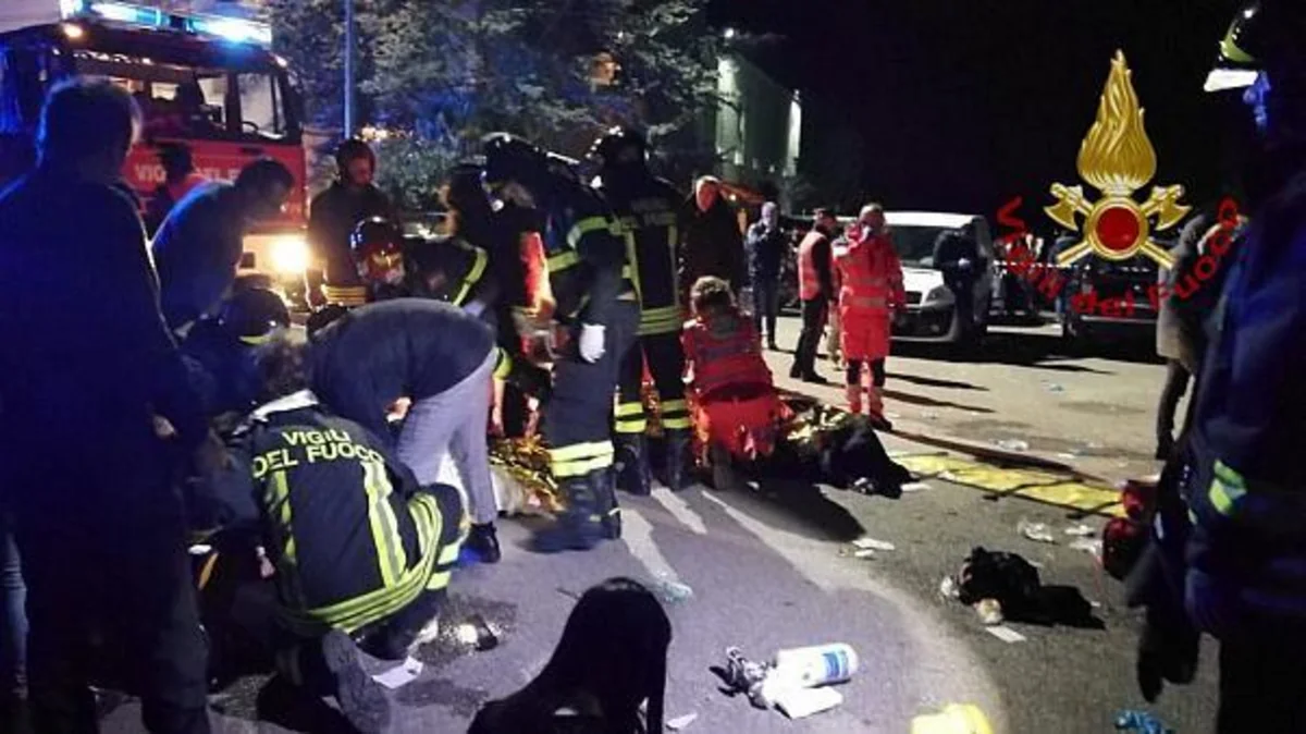 В Бразилии девять человек погибли в давке на вечеринке