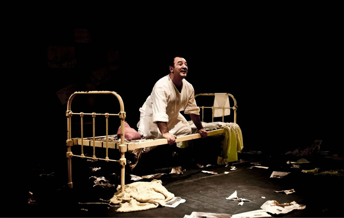 Gənc Tamaşaçılar Teatrı beynəlxalq qastrollara hazırlaşır